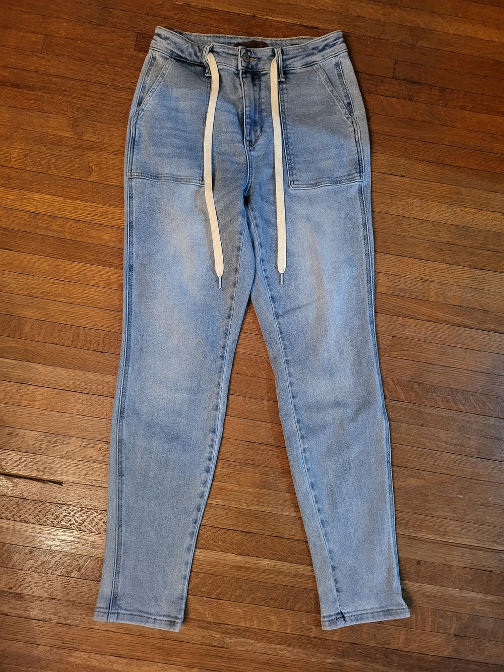 Judy Blue Jogger Jeans Light Wash Drawstring Waist